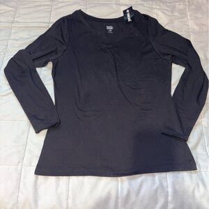 ⭐️ 3/$10 ⭐️ Black Long Sleeve Top